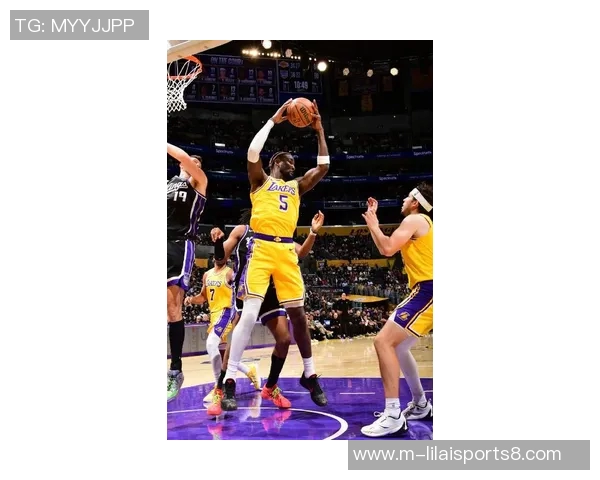 东契奇豪取31分9篮板7助攻约基奇缺阵湖人轻松战胜掘金队 东契奇豪取31分9篮板7助攻约基奇缺阵湖人轻松战胜掘金队